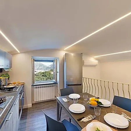 Hotel Holidays Homes The Dream