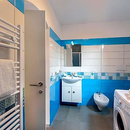 Hotel Holidays Homes The Dream